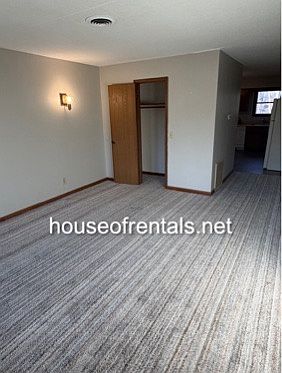 1st image of 1620 Shady Dr #3