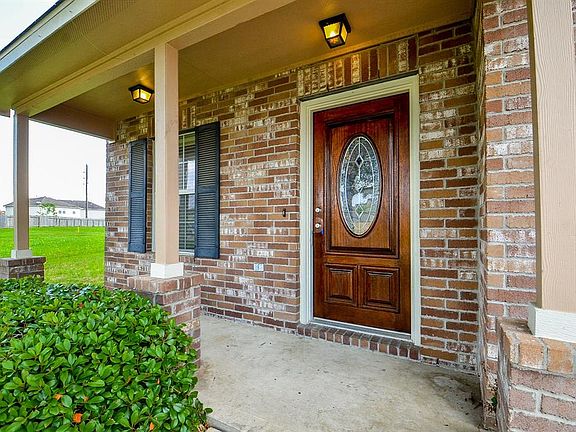 3rd image of 3518 Afton Forest Ln