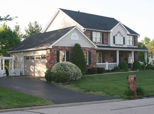 573 Malinmor Dr, Weldon Spring, MO 63304