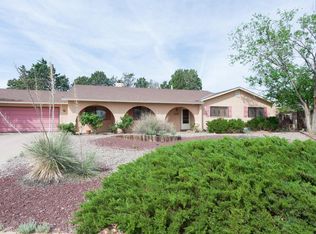 6352 Flor De Mayo Pl NW, Albuquerque, NM 87120
