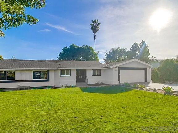 2nd image of 4541 Hillview Dr