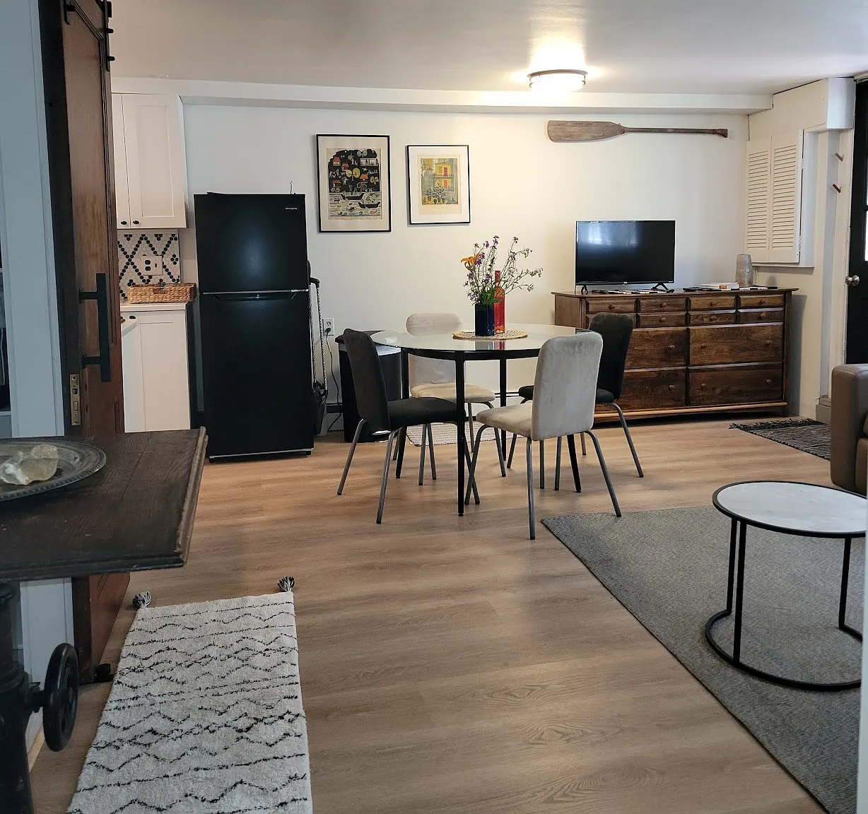 2 bed, 750 sqft, $2,100 — Photo 4