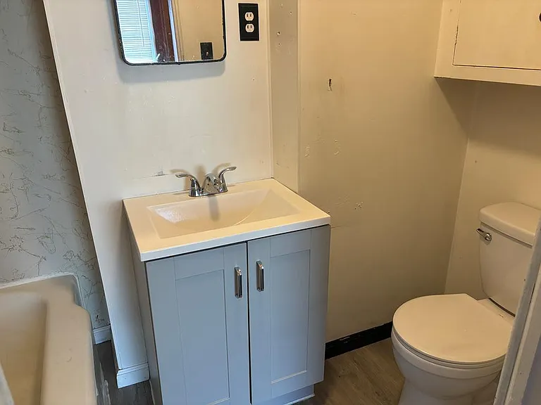 414 11th St #2B — Photo 4