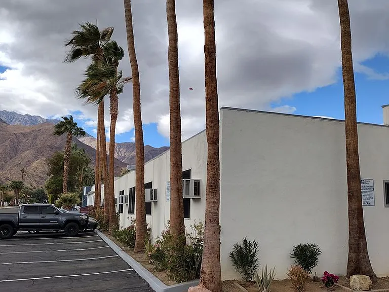 588 E. Mel Avenue - Hermosa Palms — Photo 58