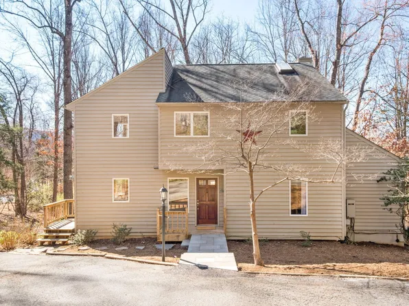 274 Grey Dove Ln, Charlottesville, VA 22903