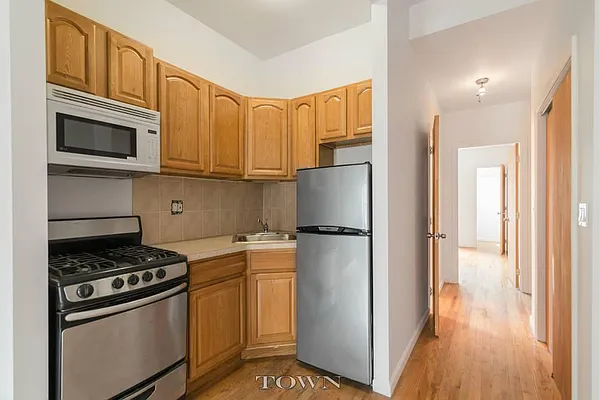 Rented by Town Residential | media 10