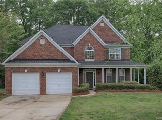 180 Winter Flake Dr, Statesville, NC 28677