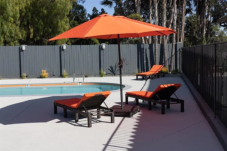 Vista Terrace — Photo 10
