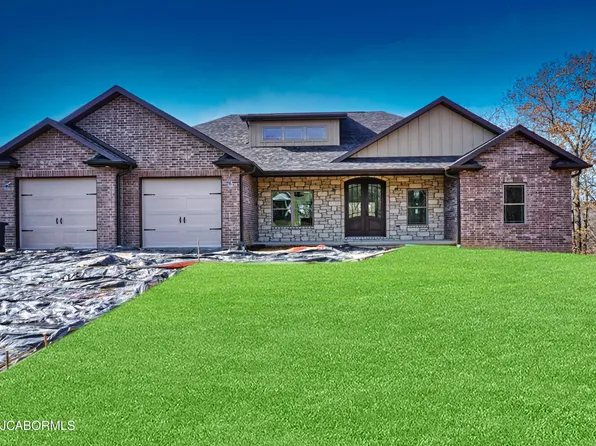 811 Dickerson Creek Dr, Jefferson City, MO 65109