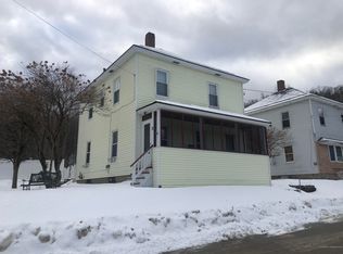 71 Holyoke Ave, Rumford, ME 04276