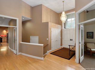 707 SW Regency Pl, Portland, OR 97225