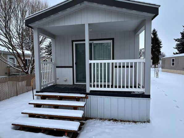 850 Parkway Dr TRAILER 67