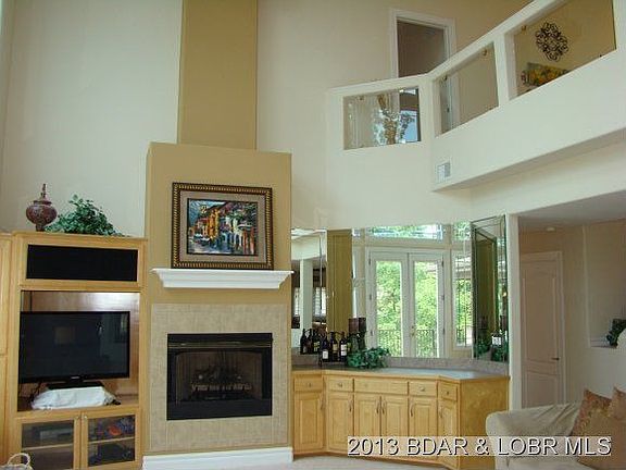 5th image of 12 Greystone Ct