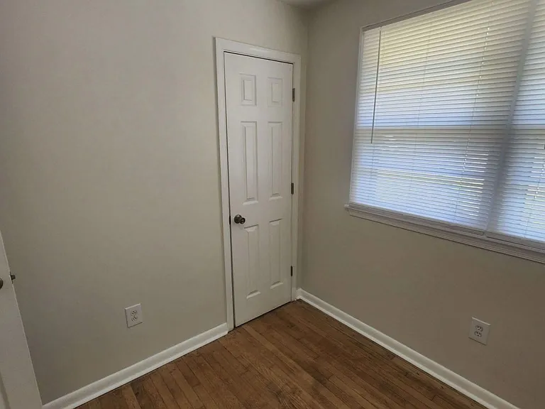3919 Rusk Ave — Photo 5