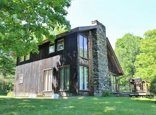 228 S Mountain Rd, Perkinsville, VT 05151