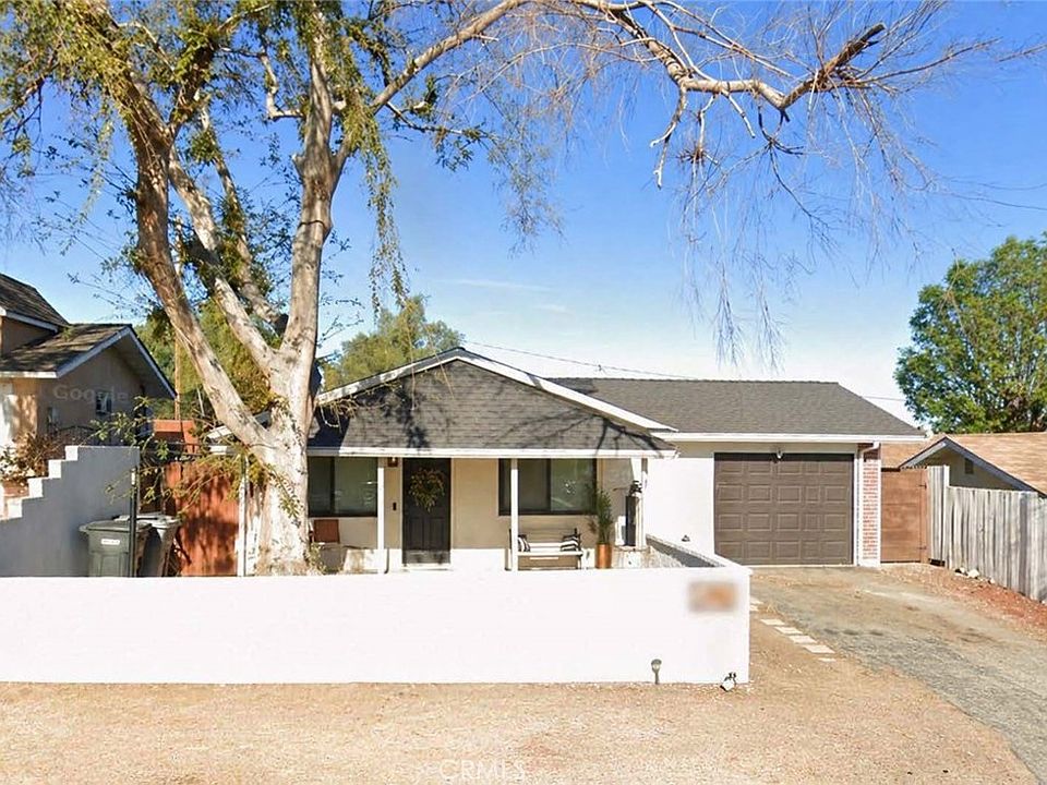 1st image of 33091 Adelfa St