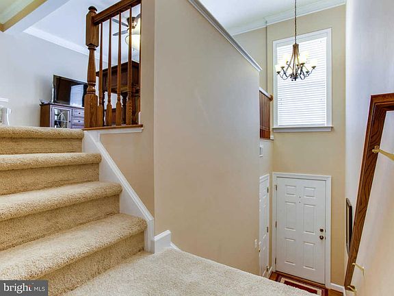 2nd image of 6046 Popes Creek Pl