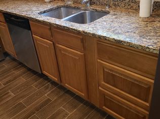 27 Martha St FLOOR 1, Pawtucket, RI 02860