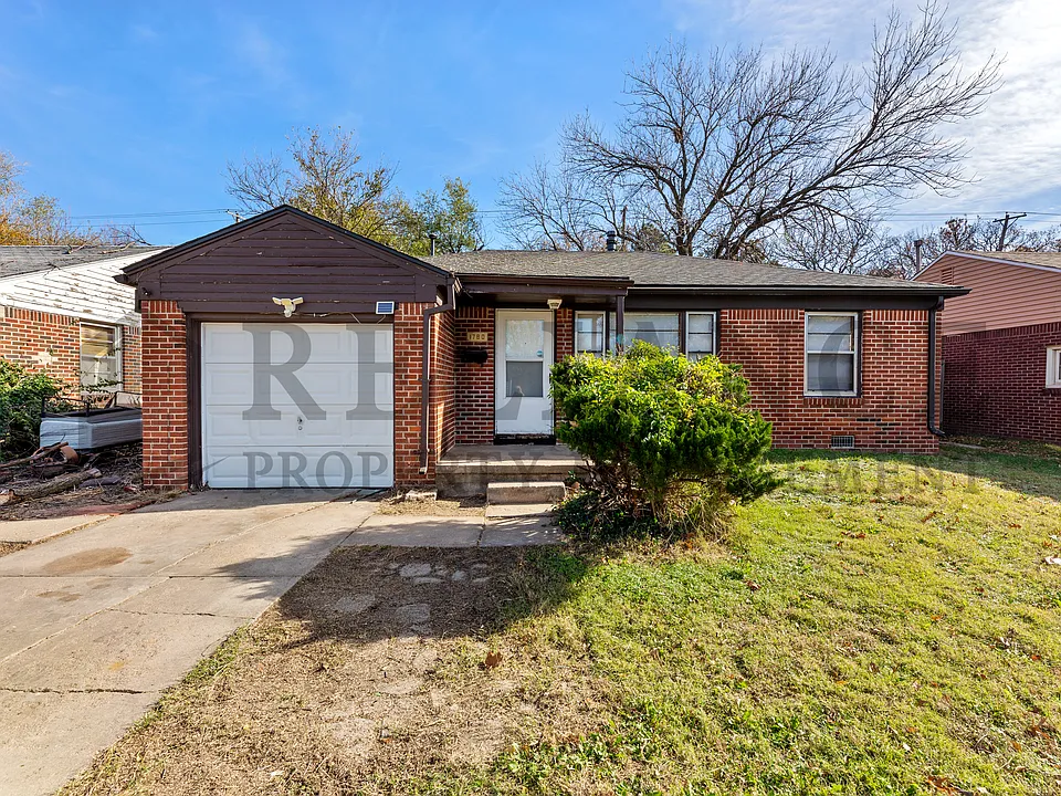 1780 N Old Manor Rd