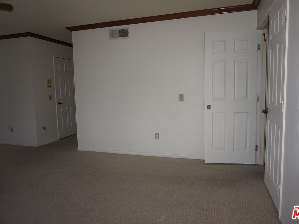 1st image of 24425 Fieldmont Pl