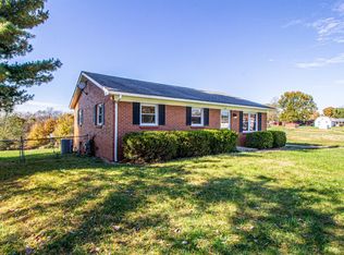1115 Tammy Dr, Paris, KY 40361