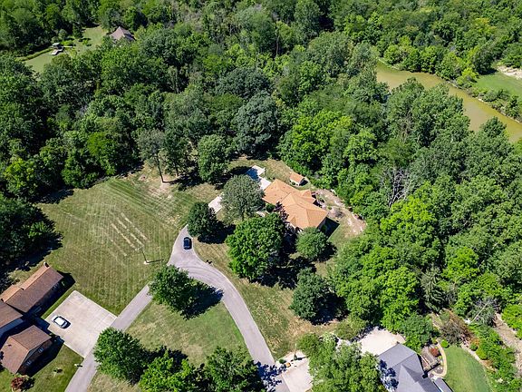 4th image of 2786 S Butternut Creek Dr
