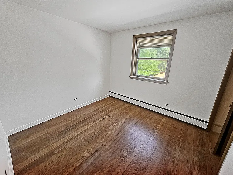 2727 Central St #2N — Photo 9