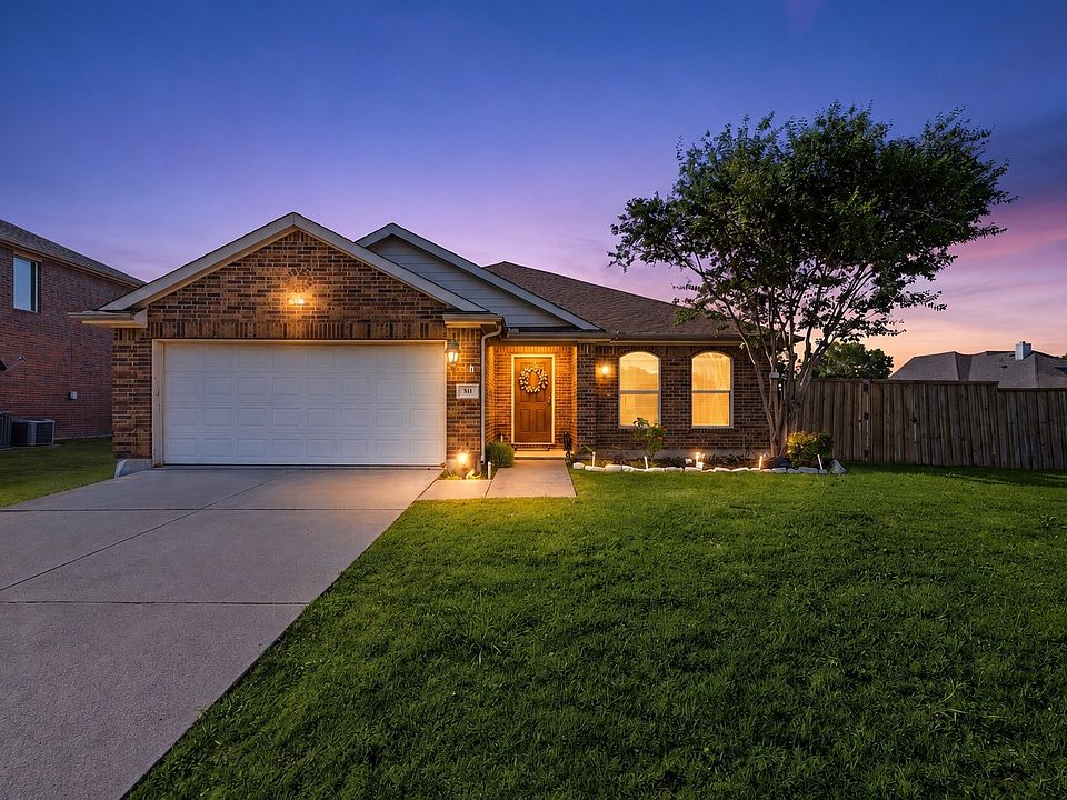1st image of 301 Long Prairie Dr