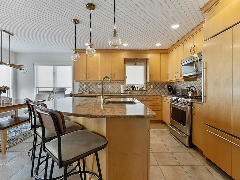 7600 Bayshore Dr — Photo 15