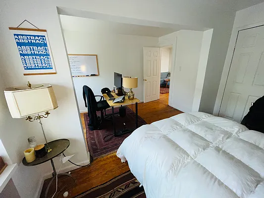 Rented by Fifth & Forever LLC | media 44