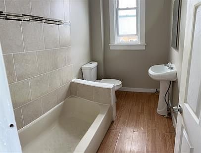 5th image of 3300 Gwynns Falls Pkwy #2