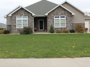 318 Kochs Ln, Quincy, IL 62305