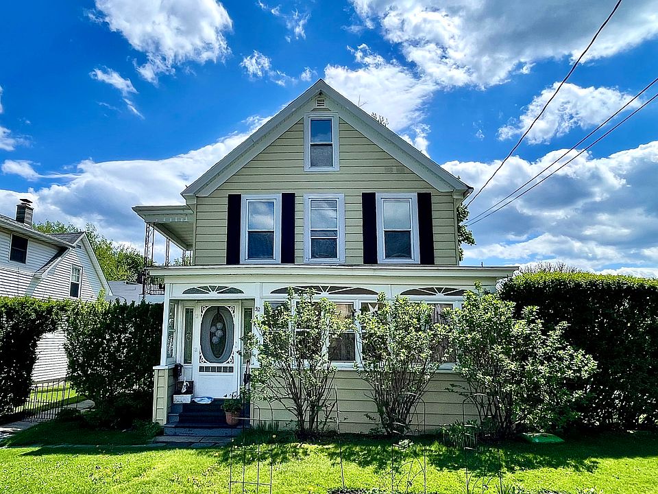1st image of 32 Wilmer Ave
