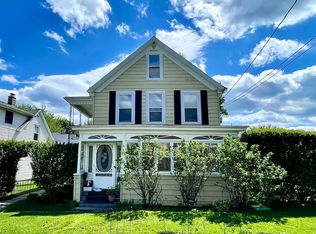 32 Wilmer Ave, Cohoes, NY 12047