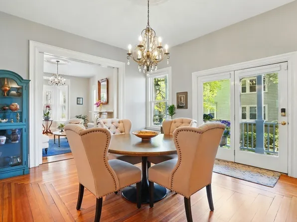 44 Porter St #1, Somerville, MA 02143