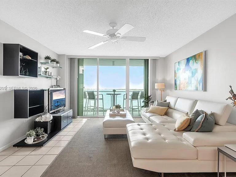 800 Claughton Island Dr #1204 — Photo 1