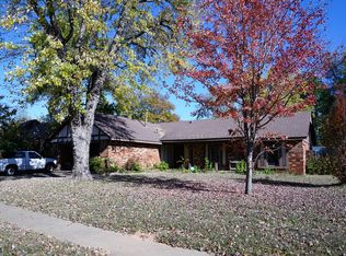 817 N Forest Pl, Jenks, OK 74037