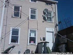 1st image of 202 Ann Street