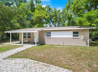 517 E Main St, Bronson, FL 32621