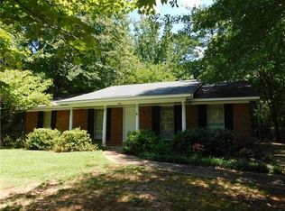 940 Rustic Ridge Rd, Auburn, AL 36830