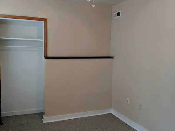 Cozy 2 Bedroom Apartment with Backyard Patio and Central Air Conditioning in South Side, Pittsbur..., 130 S 19th St #1, Pittsburgh, PA 15203