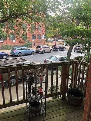 Rented by Lang Realty LLC | media 7