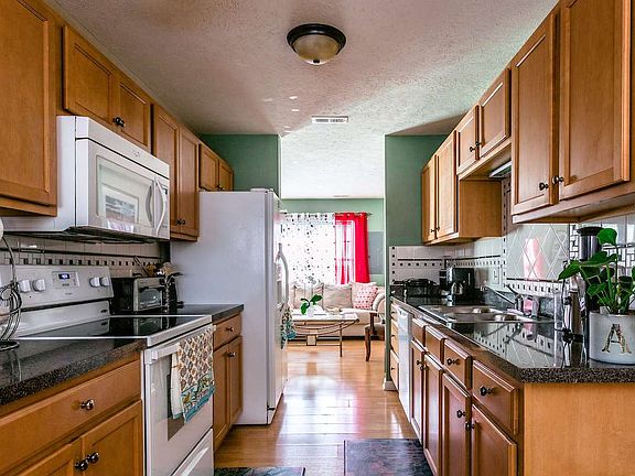 2nd image of 3147 Bethany Ct