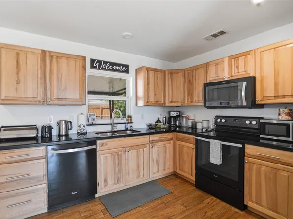 541 NE 58th Court, Fort Lauderdale, FL 33334