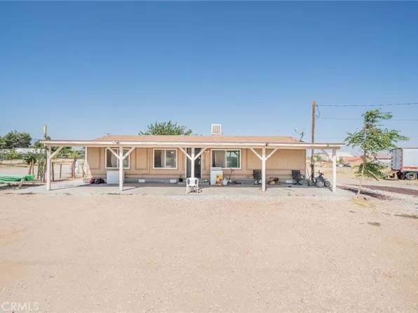 11930 Baldy Mesa Rd, Phelan, CA 92392