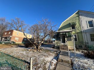 7 N Garfield Ave, Glenolden, PA 19036