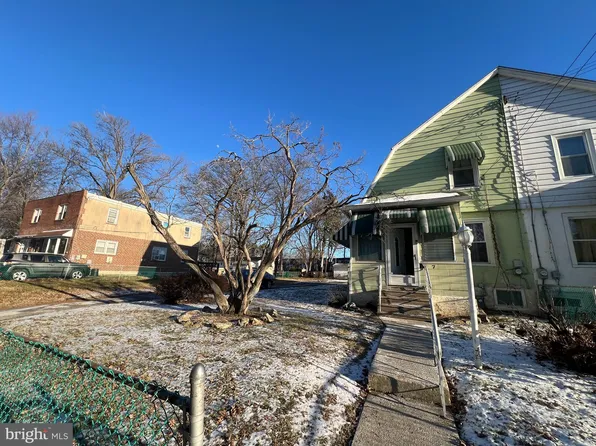 7 N Garfield Ave, Glenolden, PA 19036