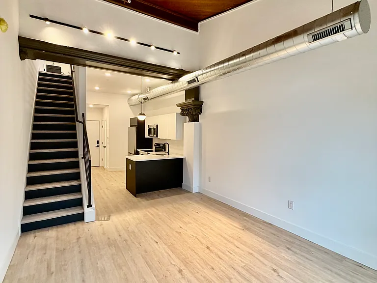 1629-37 S 28th St #28 — Photo 4
