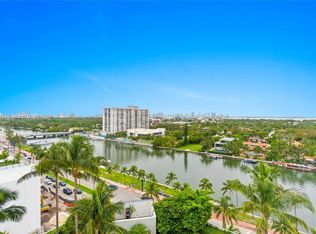 Fontainebleau Ii Tresor, Miami Beach, FL 33140