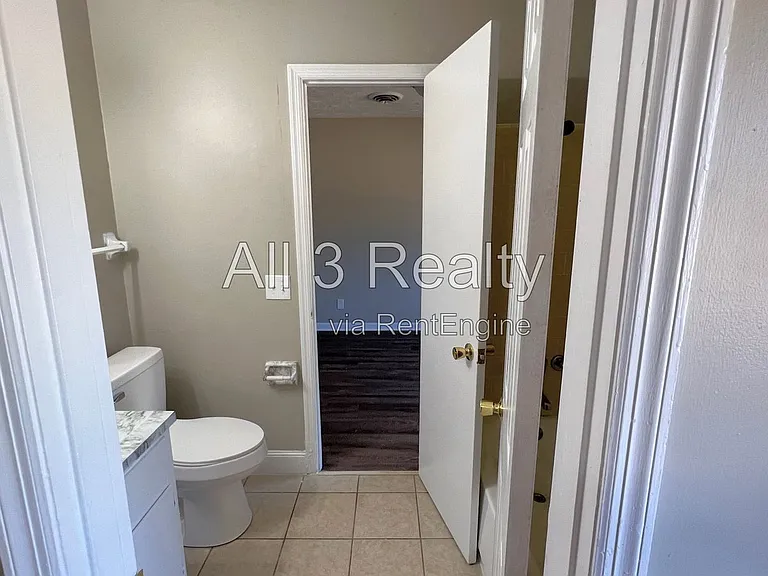 561 Dunbarton Rd — Photo 33